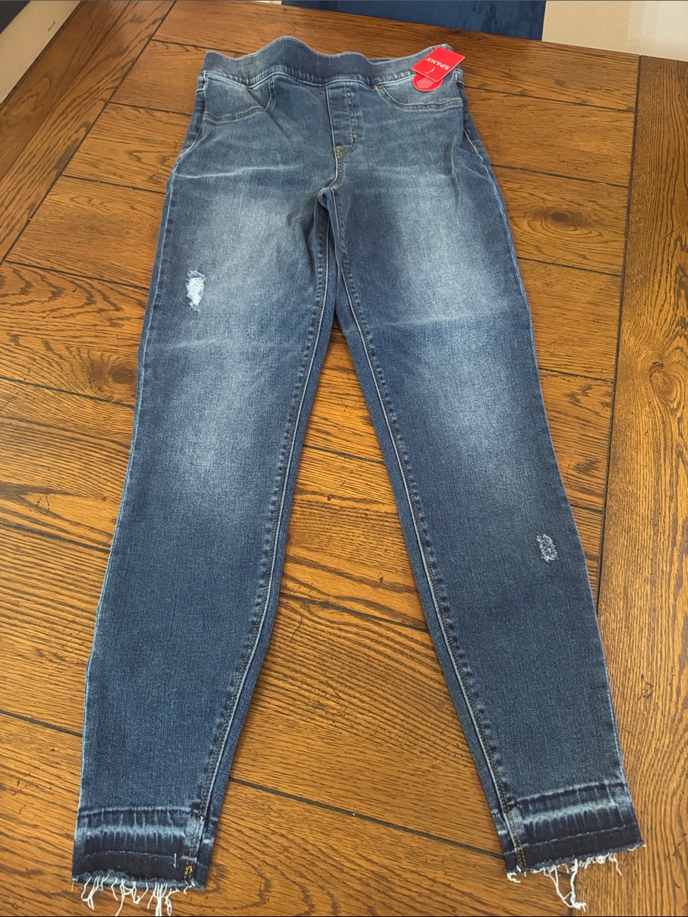 SPANX women’s Skinny Jeans in distressed Blue stretch Denim, M/M, New, runs sm